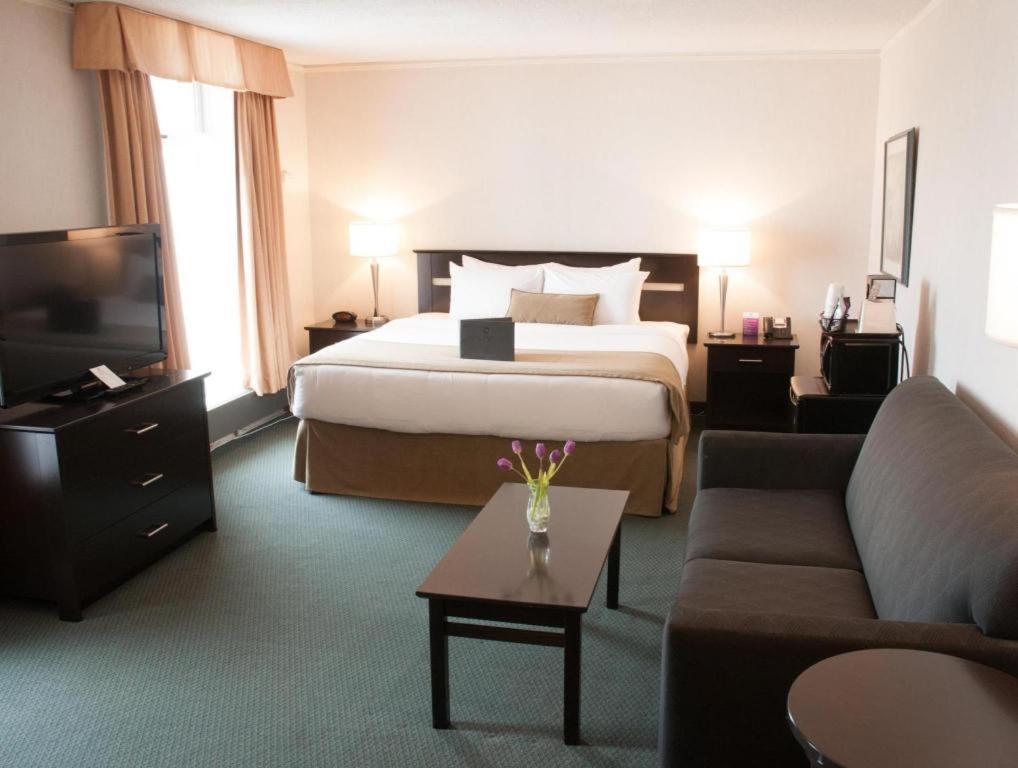 Coast High Country Inn Whitehorse Esterno foto